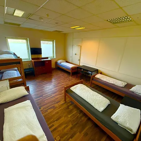 K 357 - Staffboarding - Personal- und Monteurzimmervermietung und Vermittlung in Hamburg und Umgebung-2